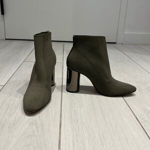 Zara Navy Green Boots